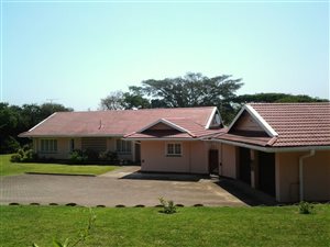 4 Bedroom House in Sezela