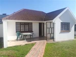 1 Bed Apartment in Humewood