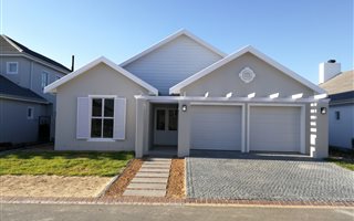 3 Bedroom House in Val de Vie