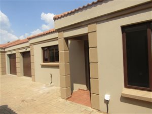 2 Bed House in Mookgophong (Naboomspruit)