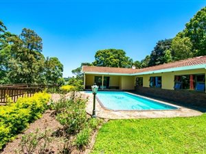 4 Bed House in West Riding