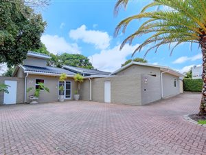 216 m² Commercial space in Dormehlsdrift