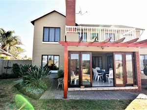 4 Bed House in Woodlands Estate