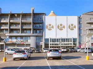 2 Bed Apartment in Fairmount