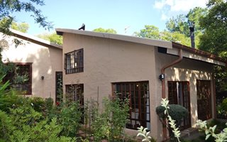 3 Bedroom House in Baileys Muckleneuk