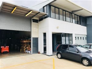 700 m² Commercial space in Mt Edgecombe