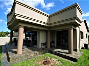3 Bedroom House in Umhlatuzana