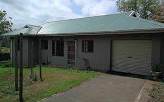 3 Bedroom Simplex in Scottsville