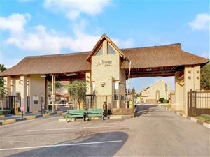 3 Bedroom Townhouse in Greenstone Hill