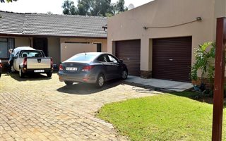 5 Bedroom House in Impala Park