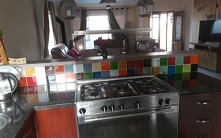 4 Bedroom House in Ruyterwacht