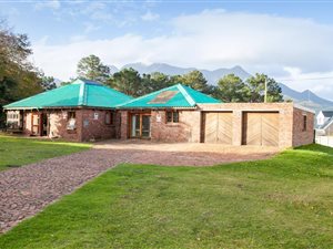 3 Bedroom House in Blanco
