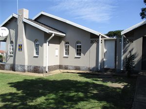 3 Bed House in Observation Hill