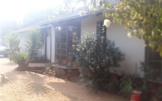 3 Bedroom House in Heuweloord