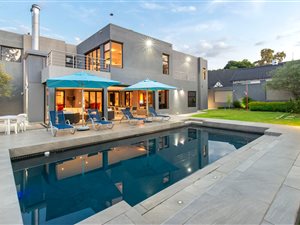 5 Bed House in Senderwood