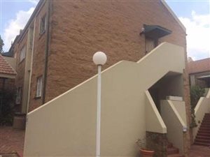 1 Bed Apartment in Zwartkop