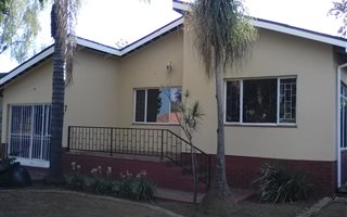 3 Bedroom House in Jan Niemand Park