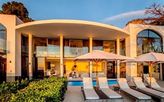 5 Bedroom House in Camps Bay