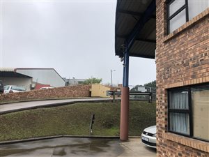 1529 m² Industrial space in Mahogany Ridge