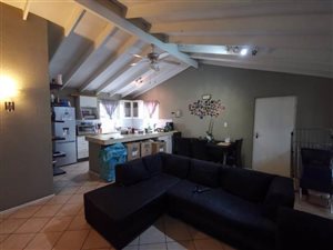 3 Bed Cluster in Halfway Gardens