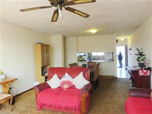2.5 Bed Apartment in Rietfontein