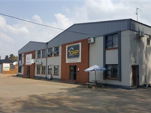 Industrial space in Petit