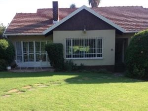 4 Bed House in Bramley
