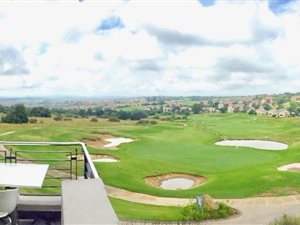 2 Bed Apartment in Jackal Creek Golf Estate