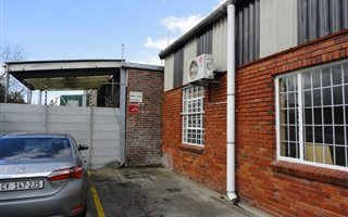 306 m² Commercial space in Beaconvale