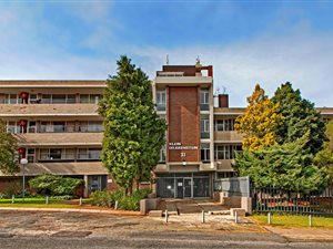 2 Bed Flat in Horison