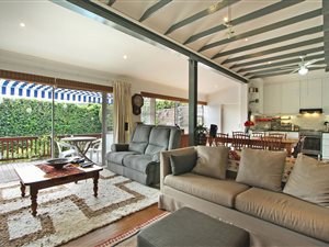 3 Bed House in Bishopscourt Village