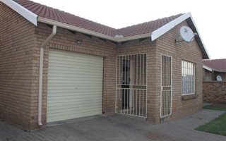 2 Bedroom Townhouse in Del Judor