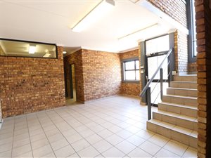 630 m² Industrial space in Brentwood Park