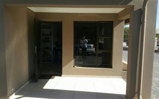 40 m² Office Space in Brackenhurst