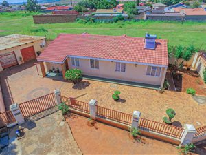 3 Bed House in Lenasia