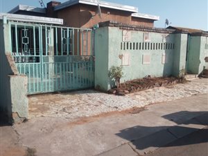 2 Bed House in Orlando East