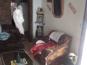 2 Bed House in Orlando East