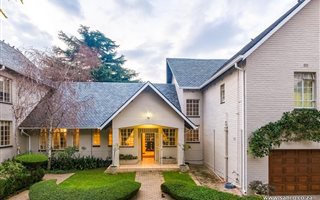 4 Bedroom House in Bryanston East