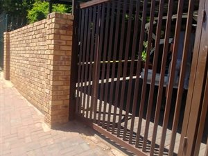 2 Bed Garden Cottage in Breaunanda