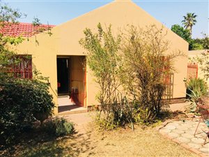 2 Bedroom House in Elandspoort