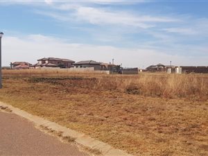 1230 m² Land available in Cultura Park