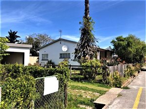 3 Bed House in Knysna Central