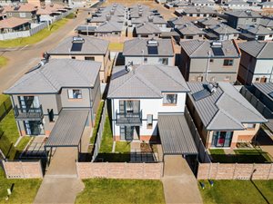 3 Bed Townhouse in Alberton