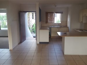 2 Bed Townhouse in Dowerglen