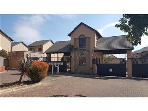 2 Bed Duplex in Noordwyk