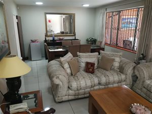 4 Bed Duplex in Hatfield