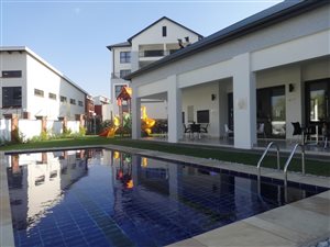 2 Bed Apartment in Greenstone Hill