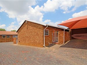 2 Bed Apartment in Rangeview
