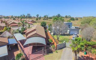 3 Bedroom House in Pierre van Ryneveld