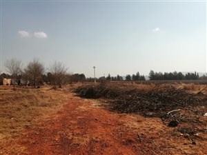 2.9 ha Land available in Shalimar Ridge